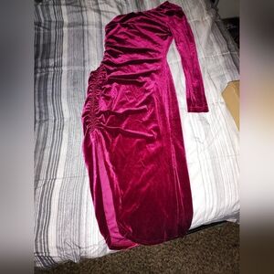 Women's Sexy Elegant One Shoulder Long Sleeve Velvet Ruched Slit Party